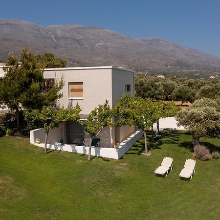 Fedra Guest House Плакиас Екстериор снимка