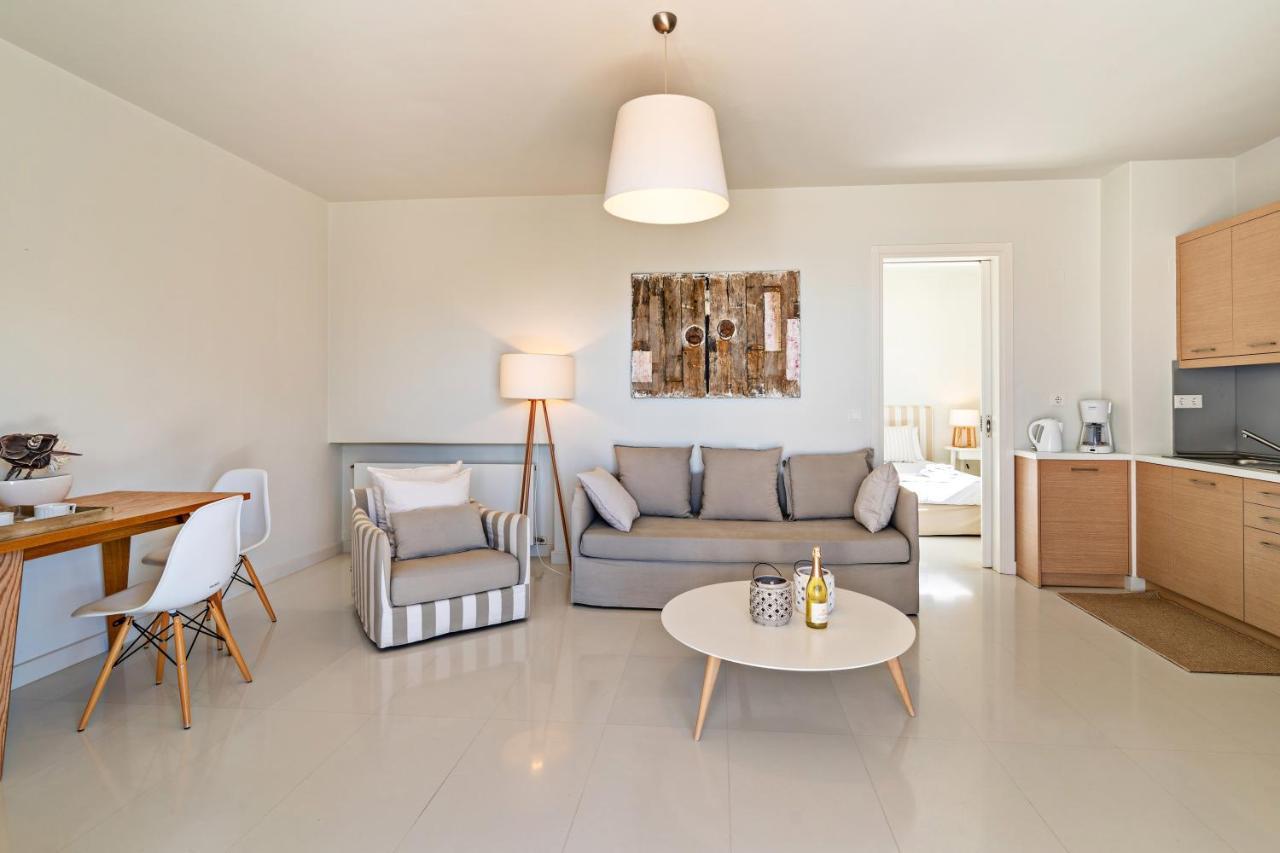 Fedra Guest House Плакиас Екстериор снимка